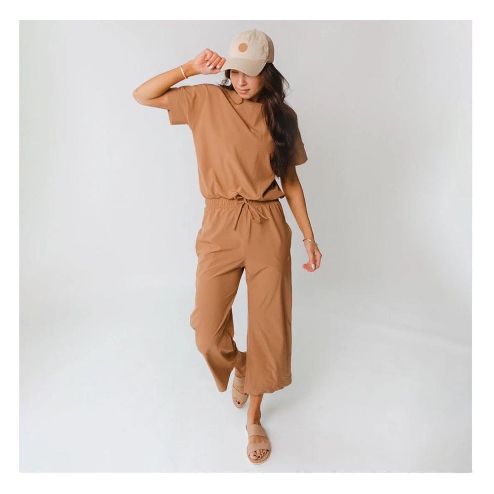 NWT Albion Fit Sand Wide Leg Jumpsuit